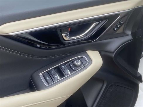 Used 2025 Subaru Outback Limited w/ Popular Package #2 image 13