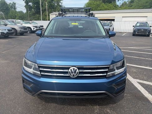 Used 2019 Volkswagen Tiguan S AWD/4WD image 2