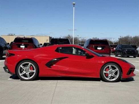 Used 2020 Chevrolet Corvette Stingray Preferred Conv w/ 2LT Preferred Equipment Group image 3