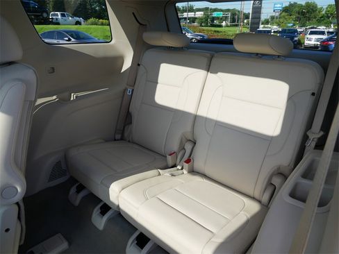 Used 2020 GMC Acadia Denali w/ Technology Package image 10