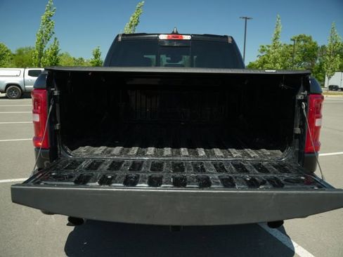 Used 2025 RAM 1500 Laramie AWD/4WD image 17