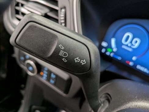 Used 2024 Ford Escape Platinum image 19