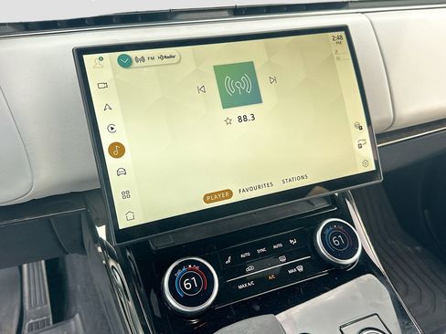 Used 2023 Land Rover Range Rover Sport SE Dynamic image 13