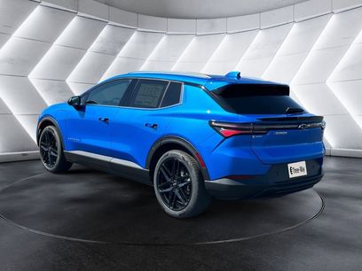 New 2026 Chevrolet Equinox EV LT w/ LPO, Blackout Package