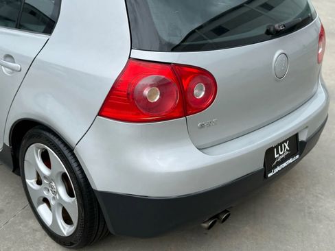 Used 2008 Volkswagen GTI 4-Door image 12