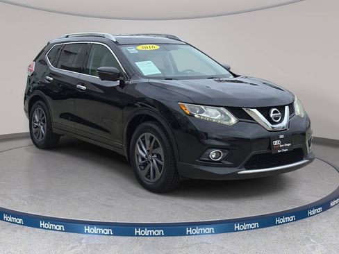 Used 2016 Nissan Rogue SL w/ SL Premium Package FWD image 4