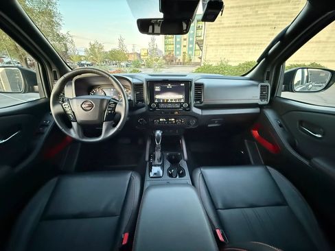 Used 2024 Nissan Frontier PRO-4X w/ Pro Premium Package AWD/4WD image 19
