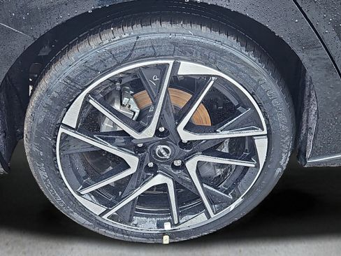 New 2025 Nissan Sentra SR image 5