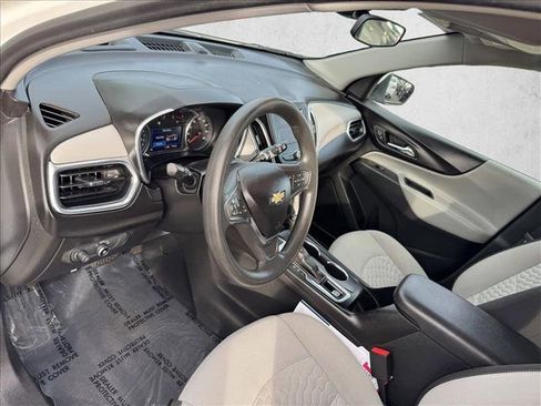 Used 2020 Chevrolet Equinox LT AWD/4WD image 11