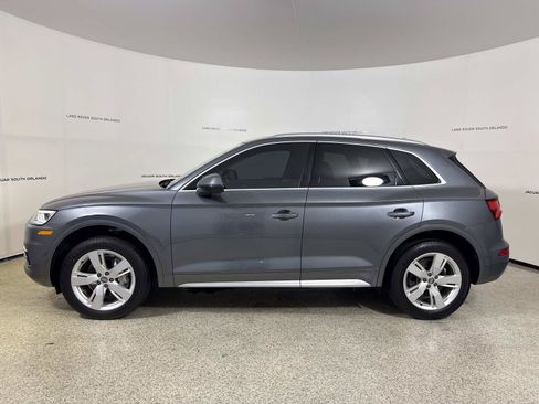 Used 2018 Audi Q5 2.0T Premium Plus w/ Premium Plus Package AWD/4WD image 2