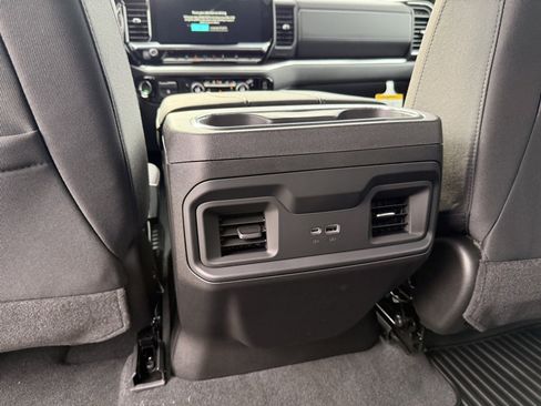 New 2026 Chevrolet Silverado 1500 LT image 40