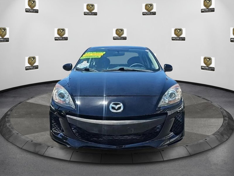 Used 2013 MAZDA MAZDA3 i Touring FWD image 3