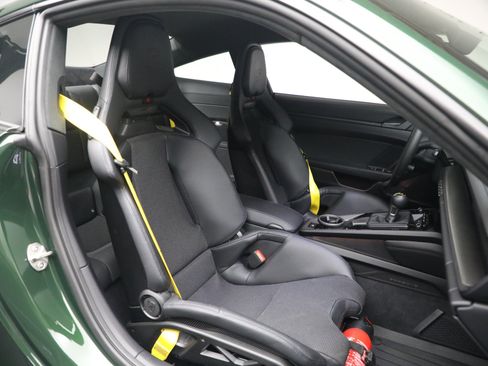 Used 2026 Porsche 911 GT3 RWD image 19