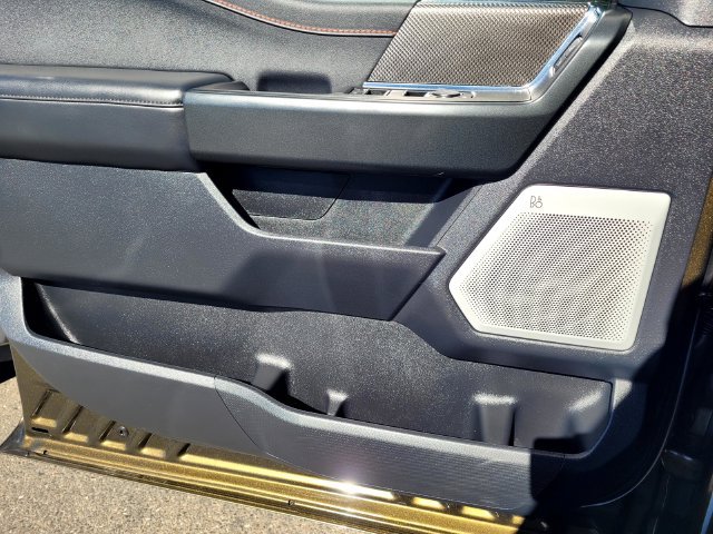 Used 2025 Ford F150 Raptor AWD/4WD image 14