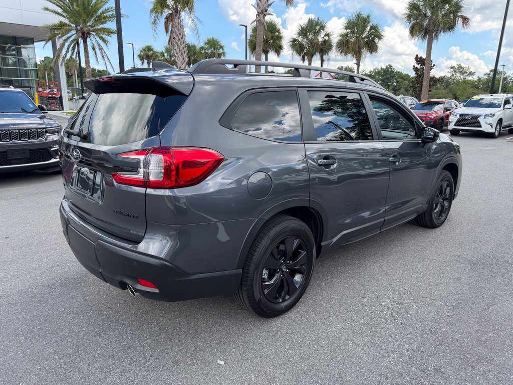 Used 2026 Subaru Ascent Premium AWD/4WD image 3