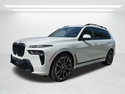 New 2027 BMW X7 xDrive40i w/ M Sport Package AWD/4WD image 8