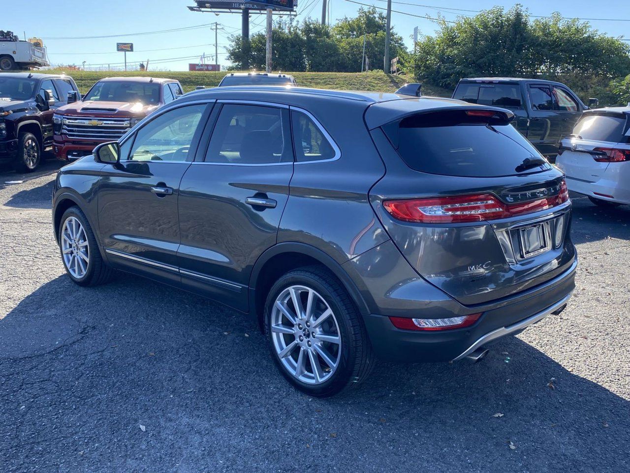 Used 2019 Lincoln MKC Reserve FWD image 6