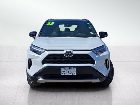 Used 2025 Toyota RAV4 XSE w/ Advanced Technology Package AWD/4WD image 2