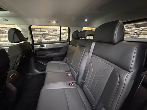 Used 2025 Hyundai Santa Fe XRT image 29