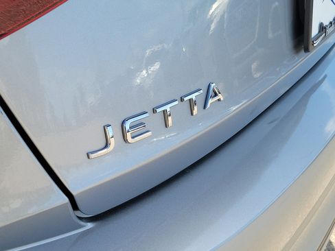 Used 2024 Volkswagen Jetta S image 7