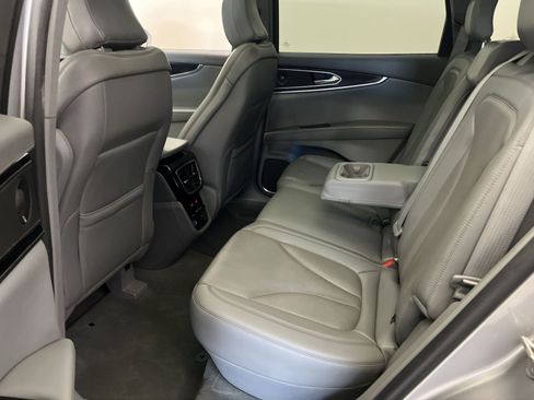 Used 2021 Lincoln Nautilus Reserve FWD image 24