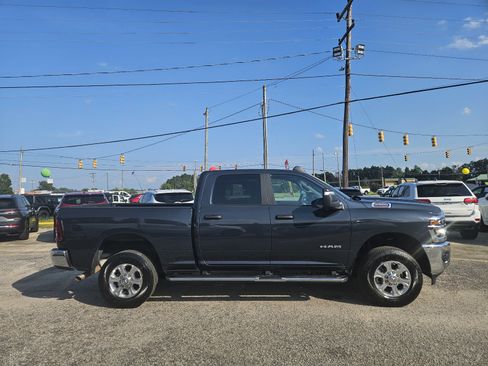 Used 2026 RAM 2500 Big Horn AWD/4WD image 2