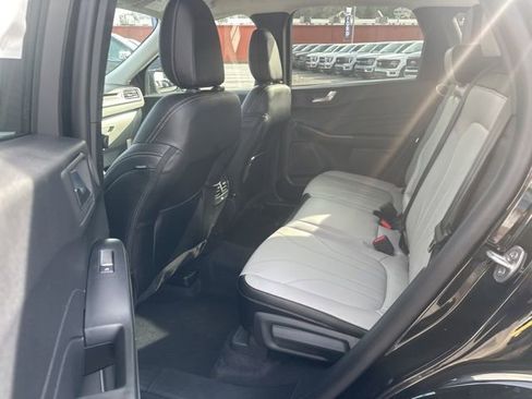 New 2026 Ford Escape Platinum w/ Premium Technology Package AWD/4WD image 28