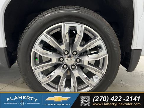 Used 2026 GMC Sierra 1500 Denali AWD/4WD image 19
