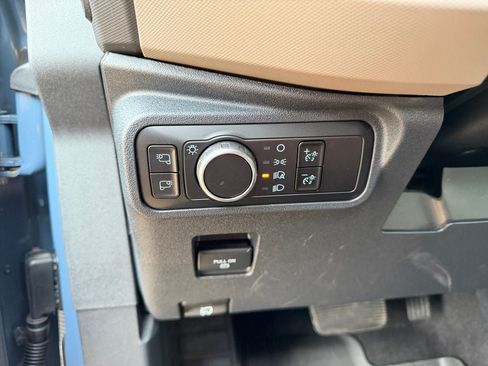 Used 2024 Ford Bronco Wildtrak AWD/4WD image 19