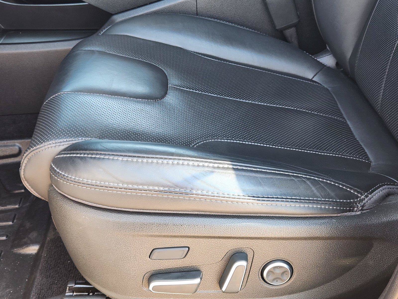 Used 2022 Hyundai Santa Fe Calligraphy FWD image 17