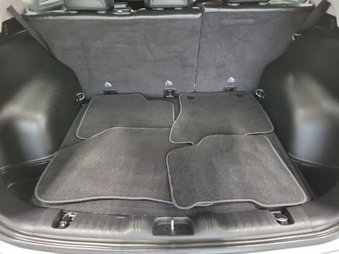 Used 2020 Jeep Compass Latitude w/ Cold Weather Group image 14