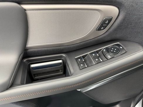 New 2025 Ford Expedition Active AWD/4WD image 22