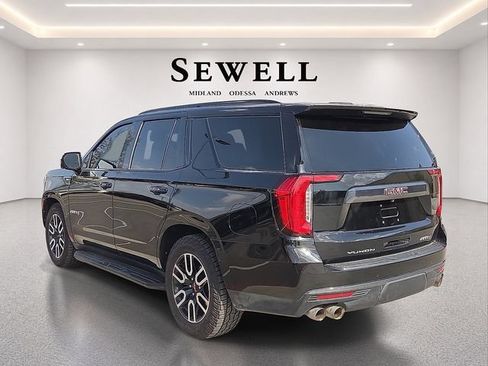Used 2023 GMC Yukon AT4 AWD/4WD image 3