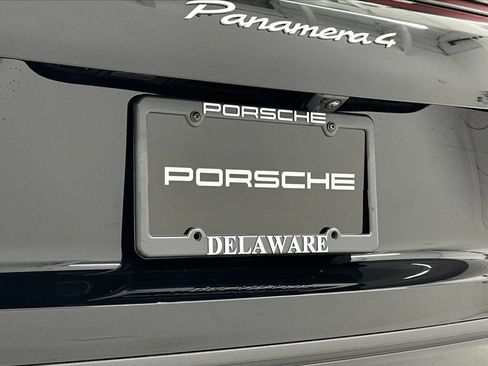 Certified 2025 Porsche Panamera 4 AWD/4WD image 52