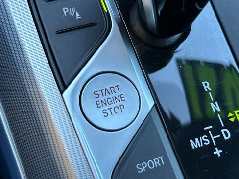 Used 2021 BMW M340i w/ Driving Assistance Package image 23