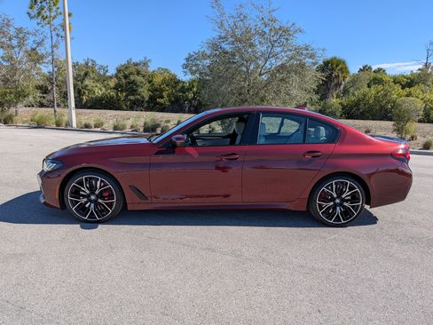 Used 2023 BMW 540i xDrive w/ Executive Package image 8