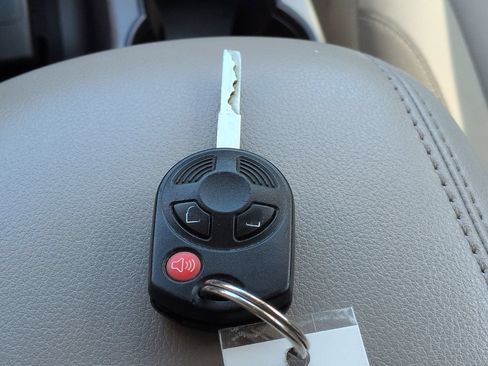 Used 2014 Ford Escape SE FWD image 25