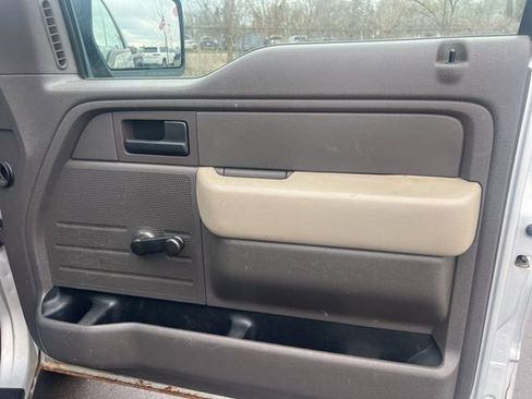 Used 2010 Ford F150 2WD Regular Cab image 10