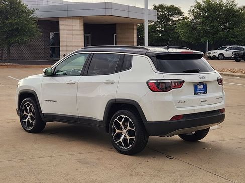 Used 2024 Jeep Compass Limited AWD/4WD image 7