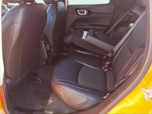 New 2026 Jeep Compass Latitude AWD/4WD image 11
