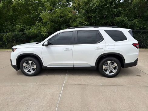 New 2026 Honda Pilot EX-L image 2