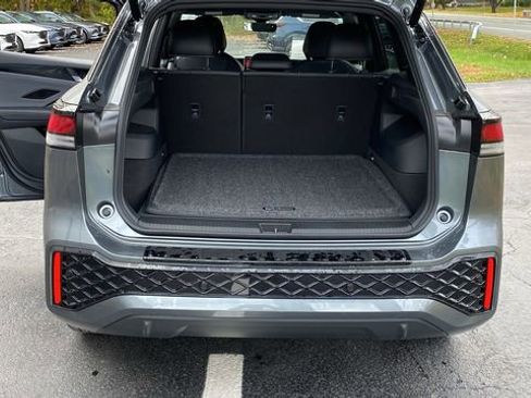 New 2026 Volkswagen Tiguan SE R-Line AWD/4WD image 25