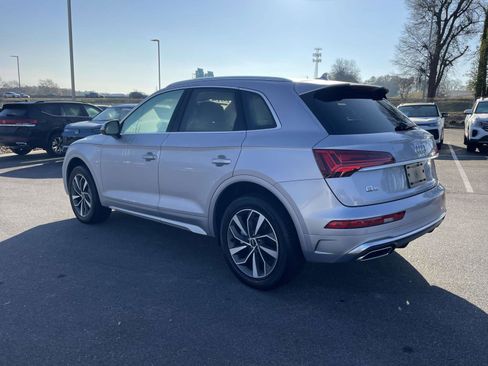 Certified 2024 Audi Q5 2.0T Premium w/ Convenience Package image 7
