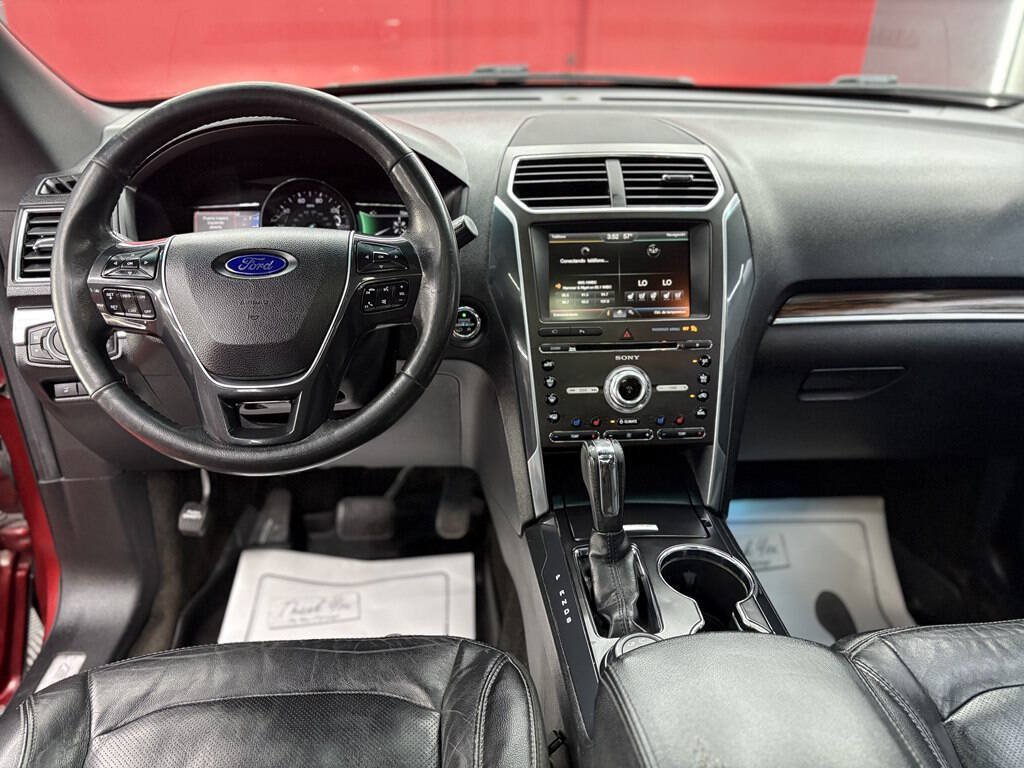 Used 2016 Ford Explorer Limited AWD/4WD image 14