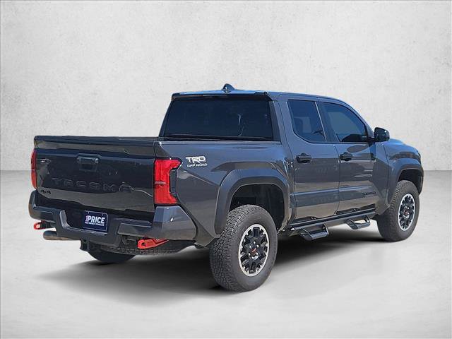 Used 2025 Toyota Tacoma TRD Off-Road AWD/4WD image 5
