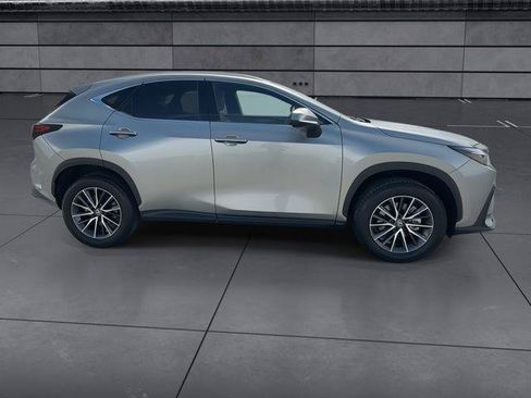Certified 2025 Lexus NX 250 FWD w/ Towing Package (2000 Lbs) image 9