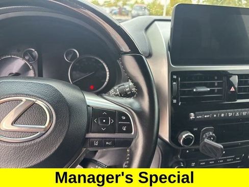 Used 2023 Lexus GX 460 Premium image 18