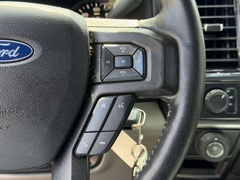 Used 2019 Ford F150 XLT w/ Equipment Group 302A Luxury AWD/4WD image 11