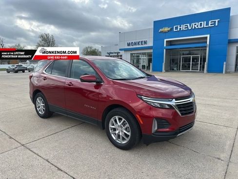 Used 2024 Chevrolet Equinox LT image 1
