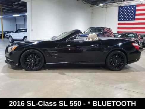 Used 2016 Mercedes-Benz SL 550 image 12